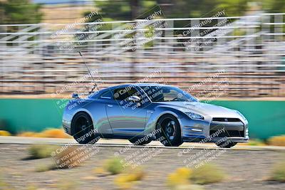 media/Oct-18-2025-Extreme Speed (Sat) [[d6d7e1fef1]]/Group 3 Purple/Session 3 (Turn 1)/